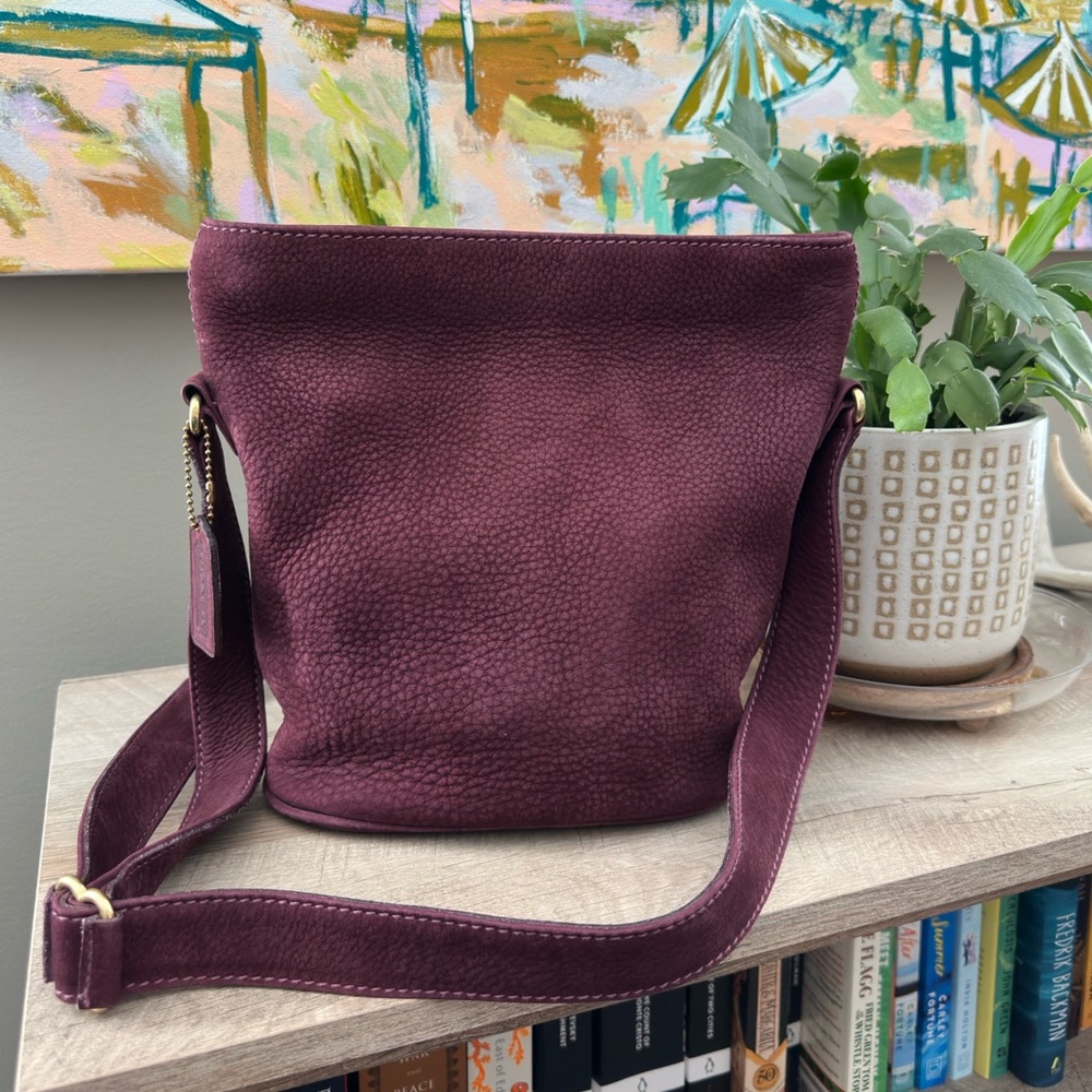Coach Small Bucket Zip Nubuc - 4933 - Elderberry